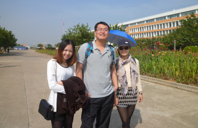 惠州达德河职院2011级毕业生红花湖骑行活动